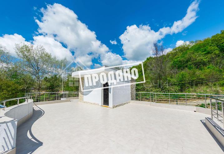 Новый коттедж в современном стиле и видом на море №8