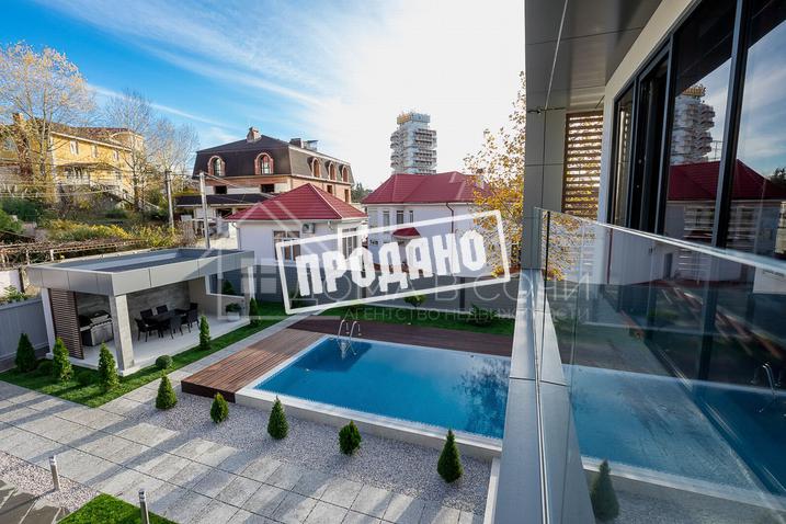 Новый коттедж на ул. Анапской №12