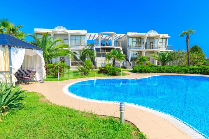 Современная европейская вилла у моря №3