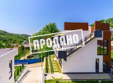 Коттедж с панорамным остеклением в живописном уголке Сочи №5