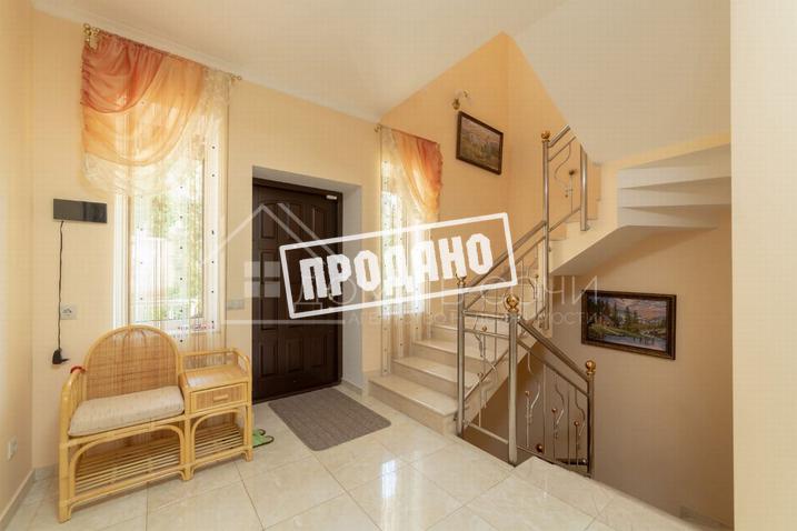 Коттедж с бассейном на Благодати №7