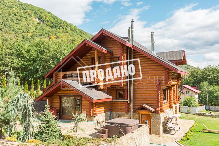 Эксклюзивный деревянный дом ручной рубки на Красной Поляне №64