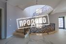 Современный дом с бассейном на Благодатной