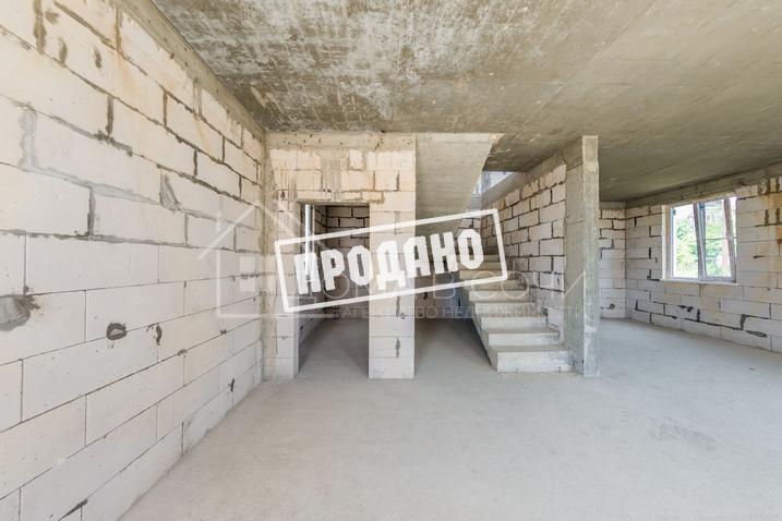 Коттедж в КП на улице Лимонной №32