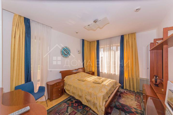 Вилла у моря напротив Парусного центра №51