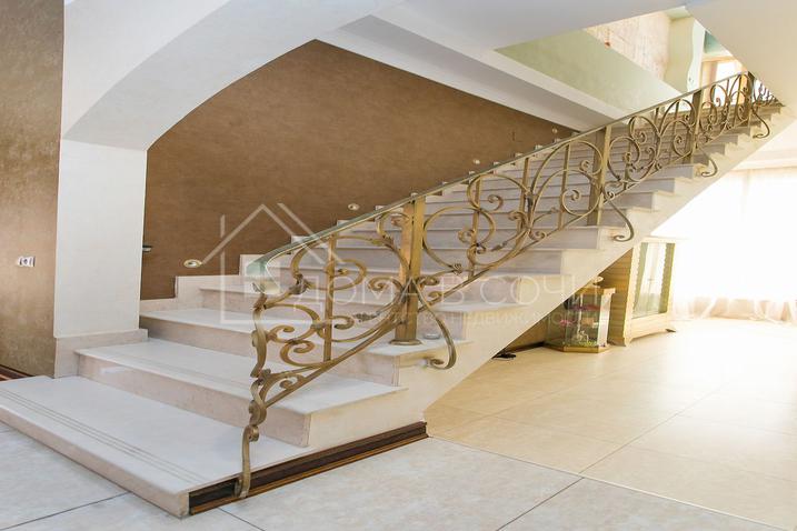 Дом в средиземноморском стиле №19