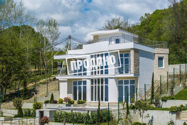 Новый коттедж в современном стиле и видом на море №11