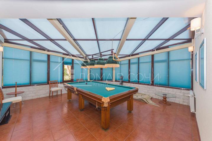 Вилла у моря напротив Парусного центра №38