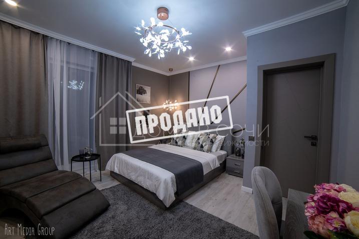 Дизайнерский коттедж в спальном микрорайоне №19