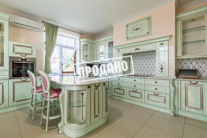 Особняк в непосредственной близости олимпийского парка №3