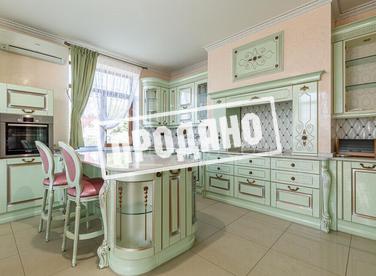 Особняк в непосредственной близости олимпийского парка №3