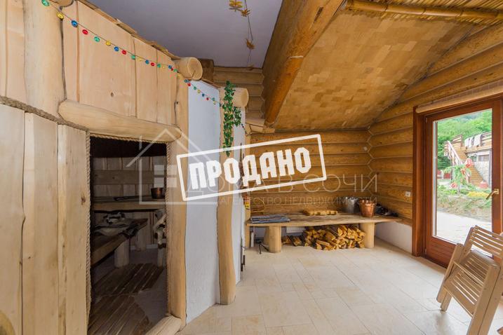 Эксклюзивный деревянный дом ручной рубки на Красной Поляне №16