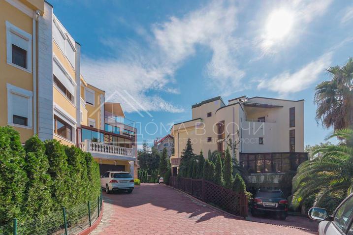 Вилла у моря напротив Парусного центра №4