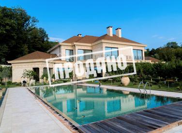 Резиденция в поселке премиум класса №1