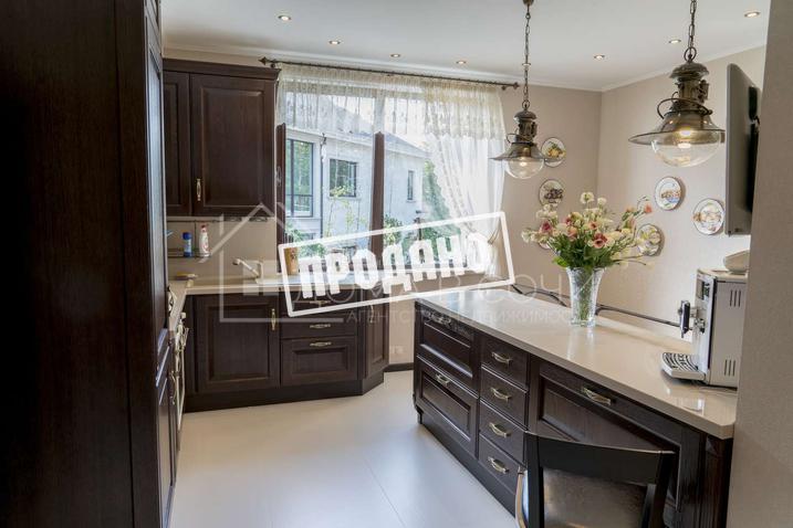 Резиденция в поселке премиум класса №18