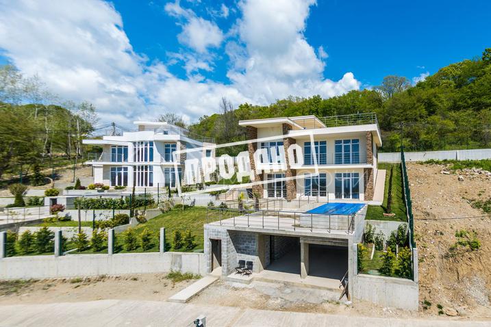 Новый коттедж в закрытом к/п, прекрасный вид на город и морское побережье №16