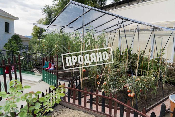 Резиденция в поселке премиум класса №73