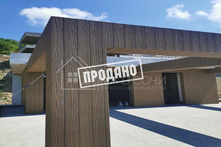 Современный дом с видом на море №15