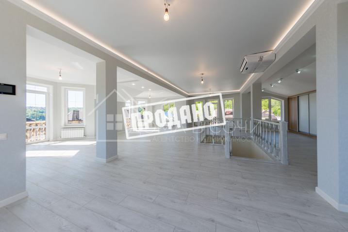 Домовладение в коттеджном городке, с ремонтом №20