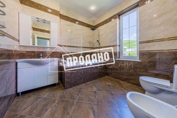 Домовладение в коттеджном городке, с ремонтом №13