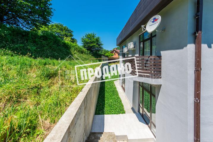 Современный дом в районе с развитой инфраструктурой №62