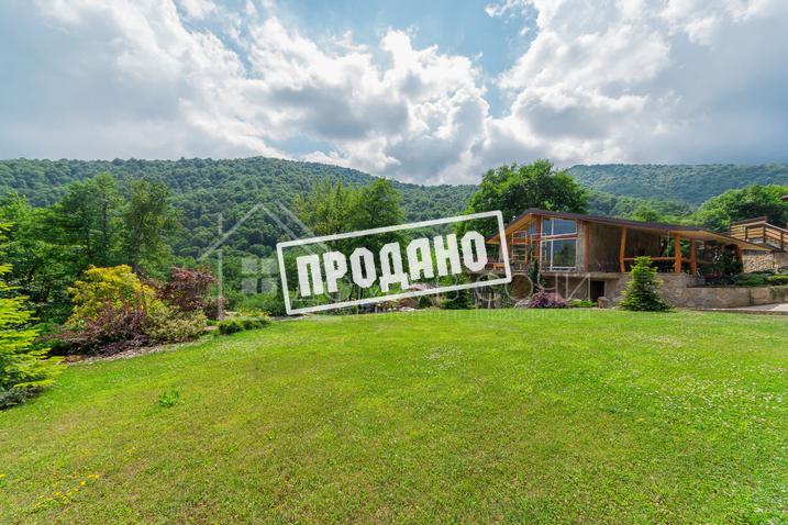 Эксклюзивный деревянный дом ручной рубки на Красной Поляне №2