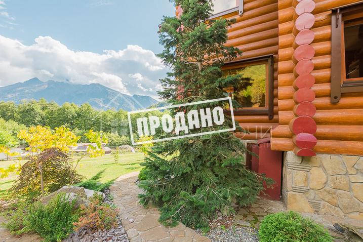 Эксклюзивный деревянный дом ручной рубки на Красной Поляне №60