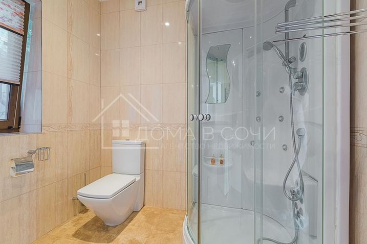 Южный дом на ул. Благодарной №44