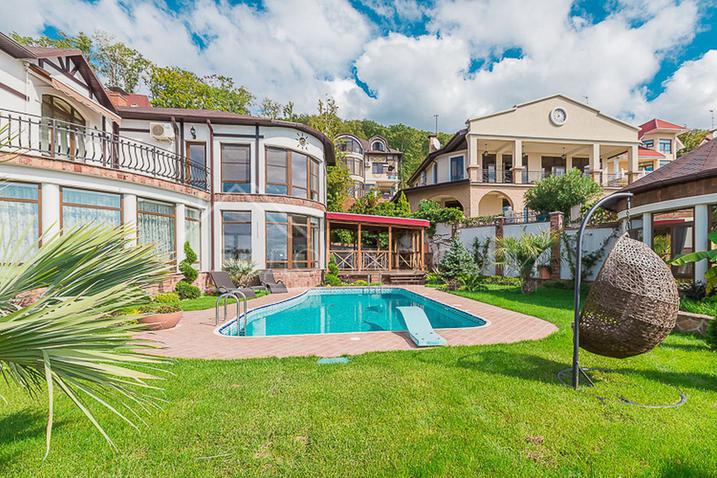 Южный дом на ул. Благодарной №21