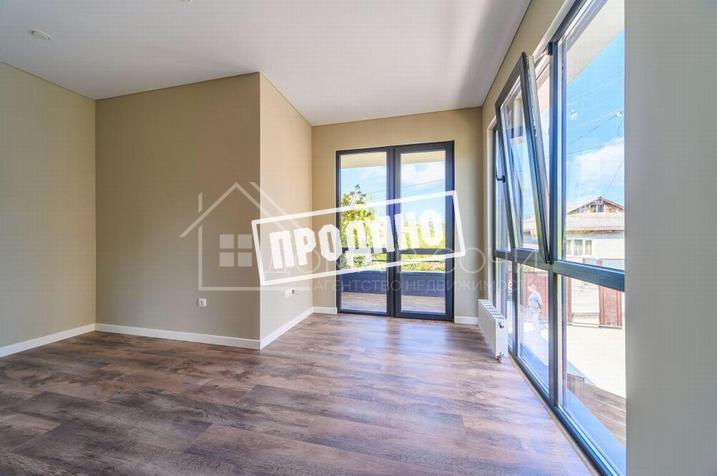 Дом в поселке бизнес-класса в 10 минутах ходьбы от моря №7