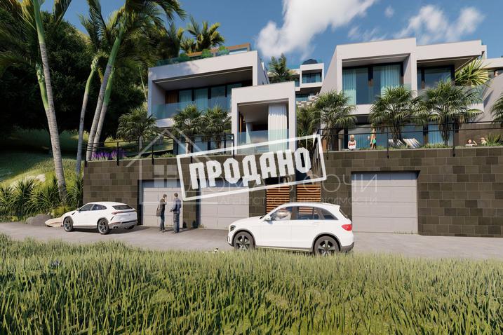 Современный дом с видом на море №2