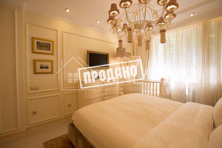 Особняк в элитном поселке Орхидея парк №10