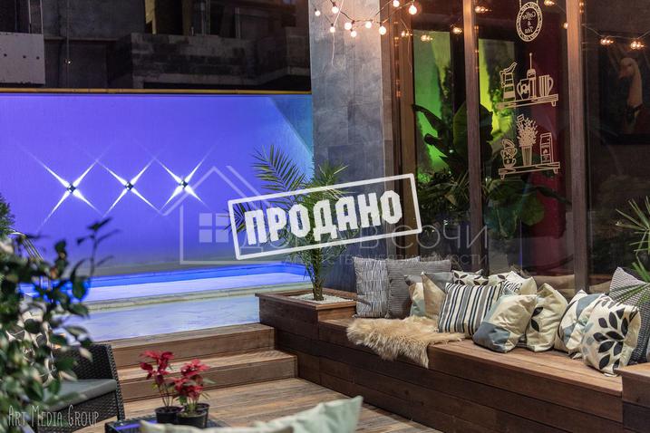 Дизайнерский коттедж в спальном микрорайоне №8