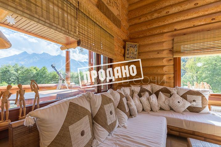 Эксклюзивный деревянный дом ручной рубки на Красной Поляне №26