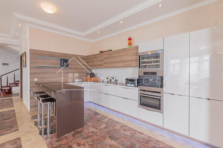 Южный дом на ул. Благодарной №35