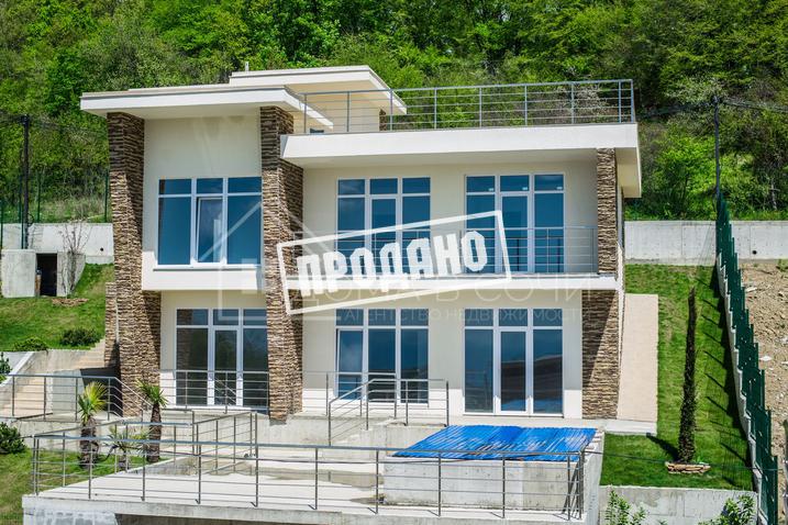 Новый коттедж в закрытом к/п, прекрасный вид на город и морское побережье №17