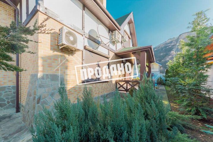 Уютный дом в европейском стиле №6