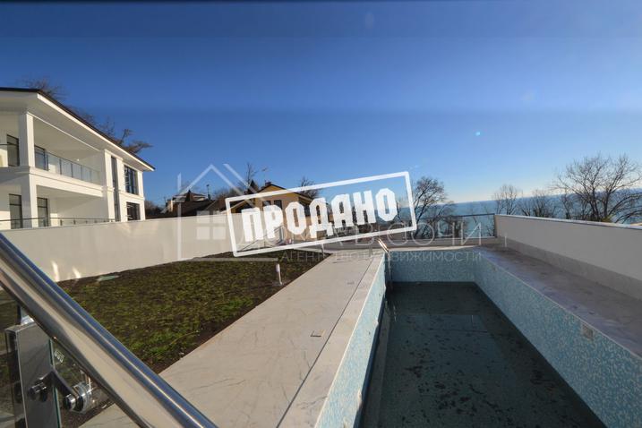 Белоснежный особняк у моря №19