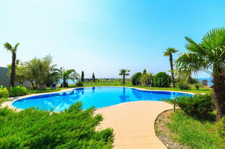 Современная европейская вилла у моря №4