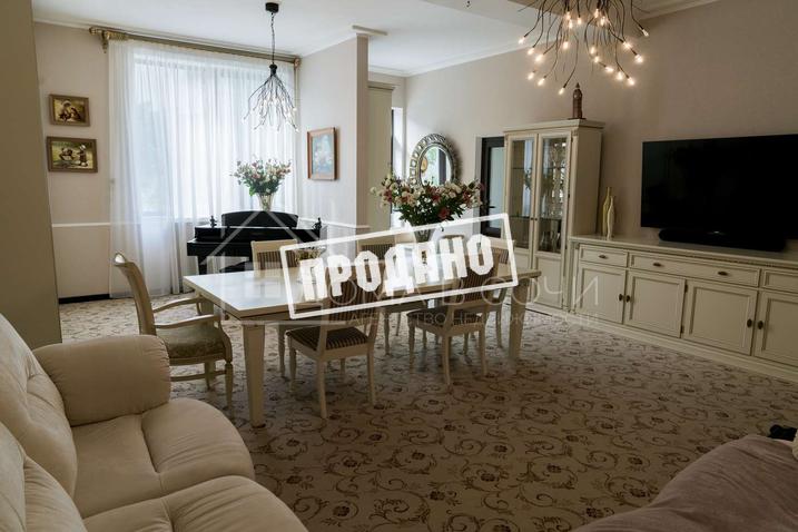 Резиденция в поселке премиум класса №17