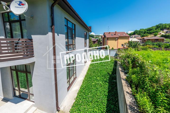 Современный дом в районе с развитой инфраструктурой №61