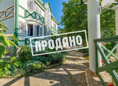 Европейский коттедж у моря №1