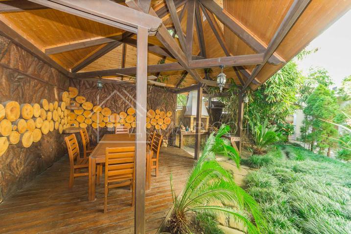 Вилла у моря напротив Парусного центра №15