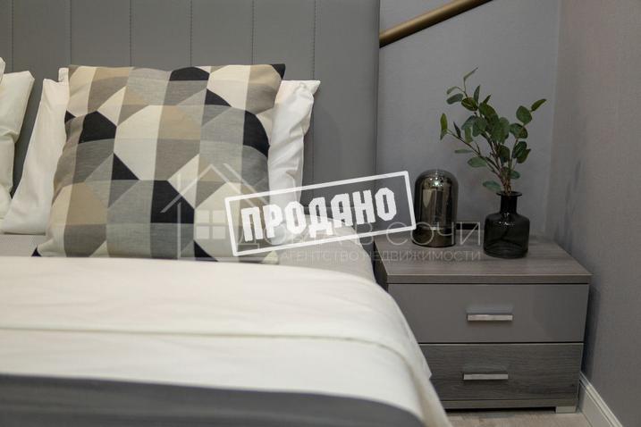 Дизайнерский коттедж в спальном микрорайоне №4