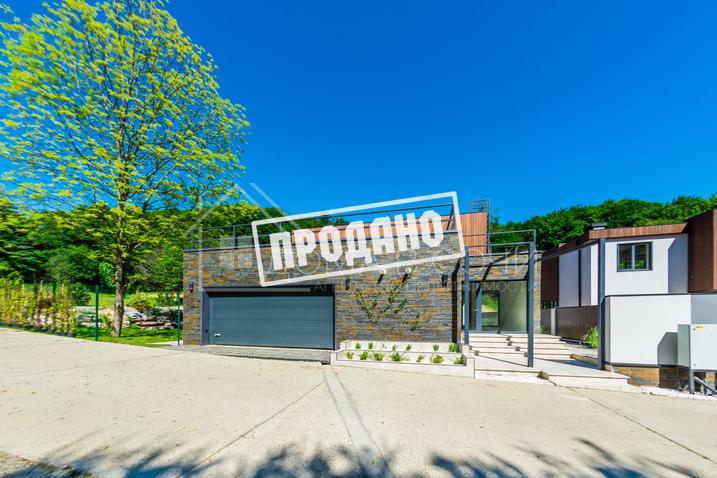 Коттедж в КП Орел Изумруд №1