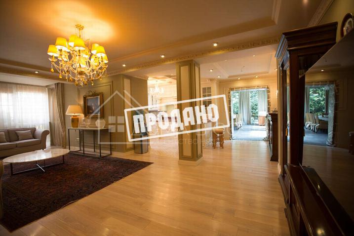 Особняк в элитном поселке Орхидея парк №11