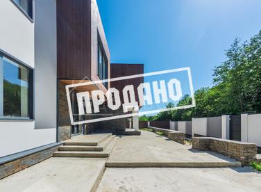 Коттедж в КП Орел Изумруд №2