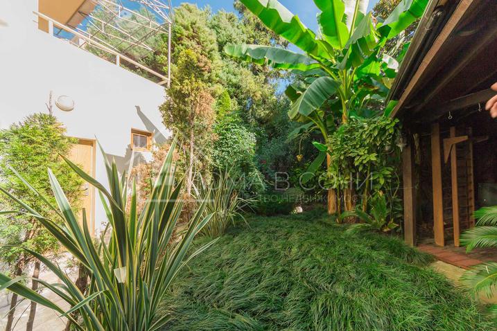 Вилла у моря напротив Парусного центра №11