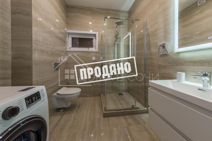 Дом с бассейном в центральном Районе №18