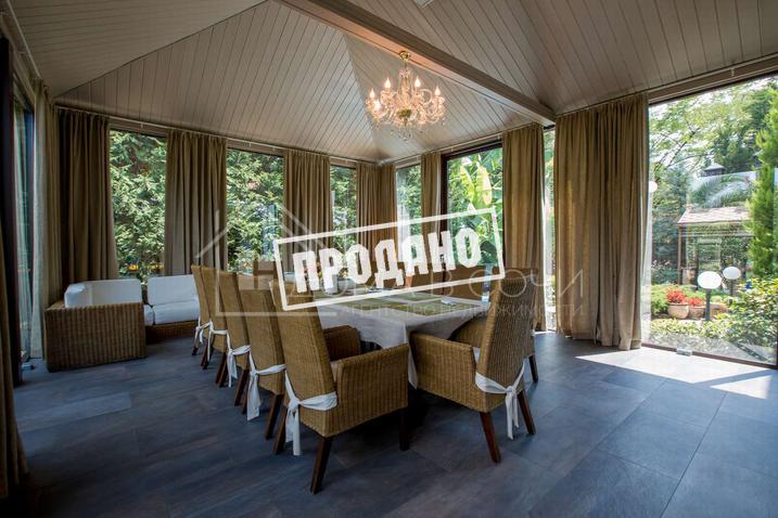 Особняк в элитном поселке Орхидея парк №26